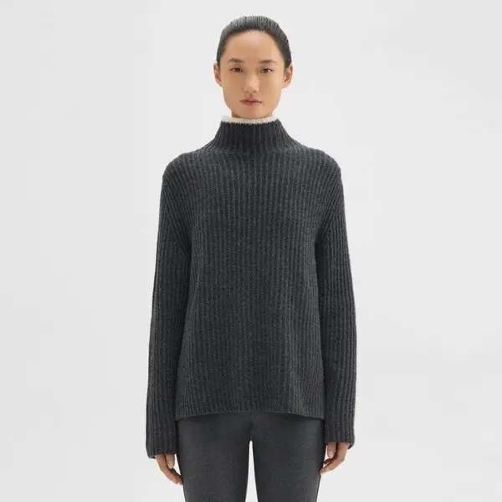 Theory karenia turtleneck sweater in felted wool-cashmere